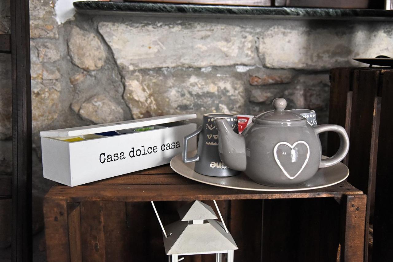 Prigioni House Bed & Breakfast Peschiera del Garda Eksteriør bilde