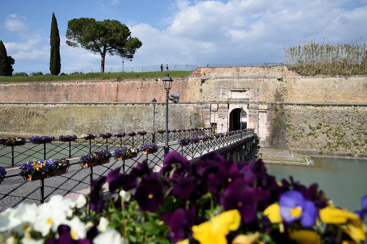 Prigioni House Bed & Breakfast Peschiera del Garda Eksteriør bilde