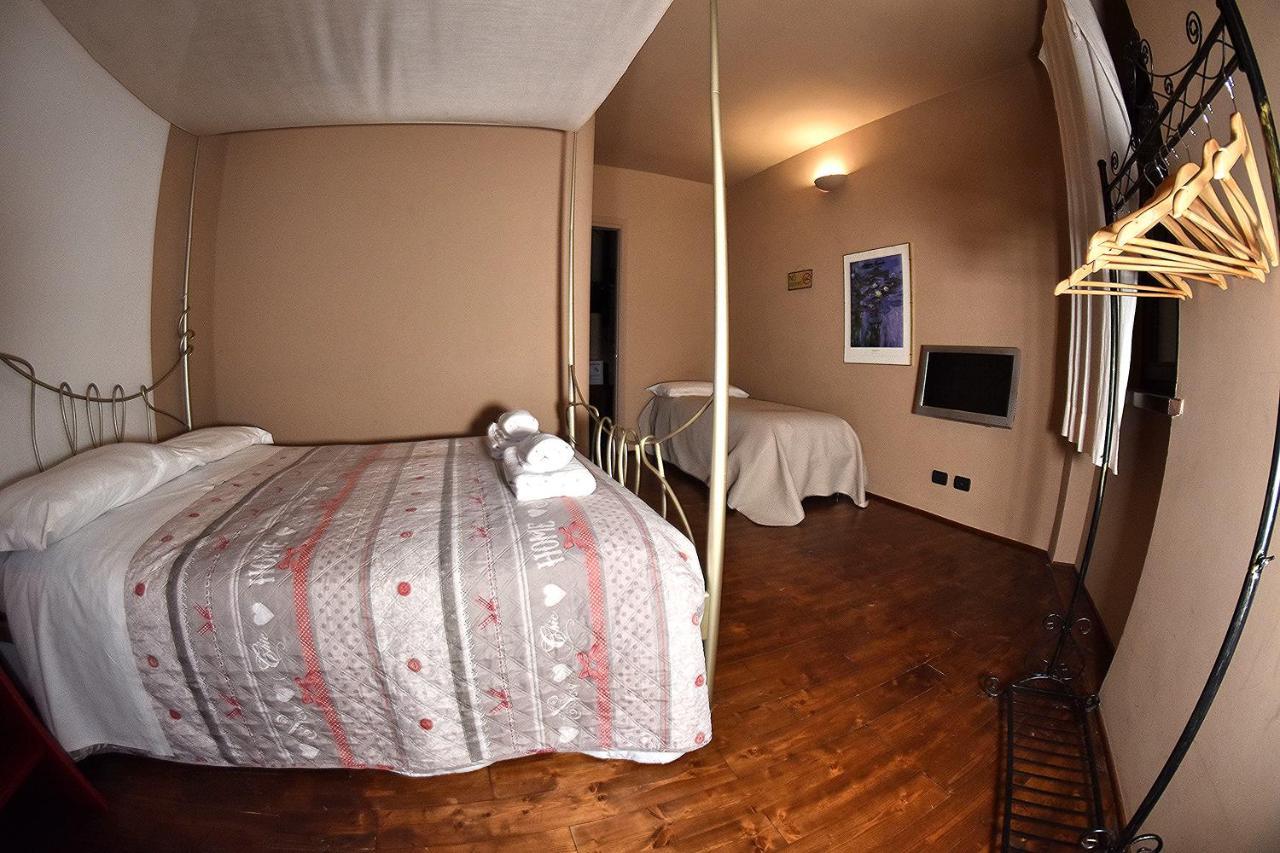 Prigioni House Bed & Breakfast Peschiera del Garda Eksteriør bilde