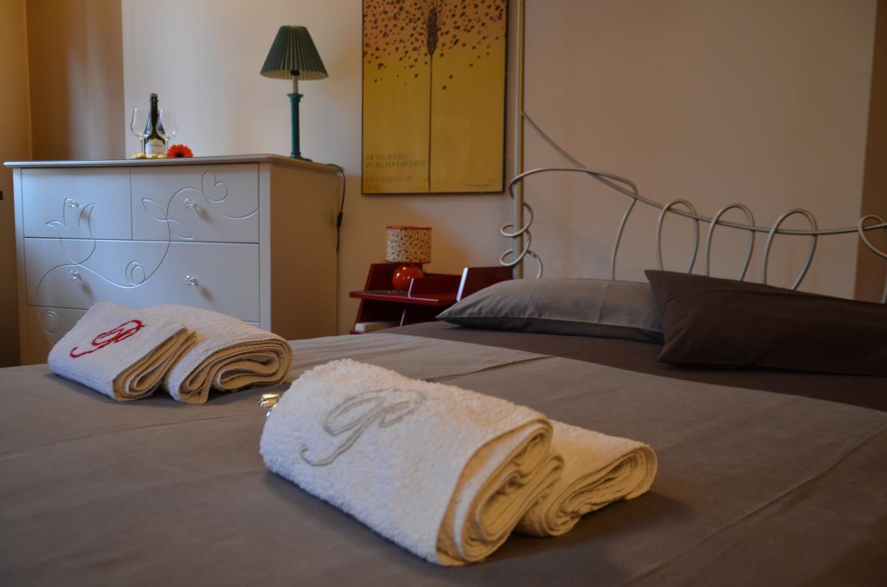 Prigioni House Bed & Breakfast Peschiera del Garda Eksteriør bilde
