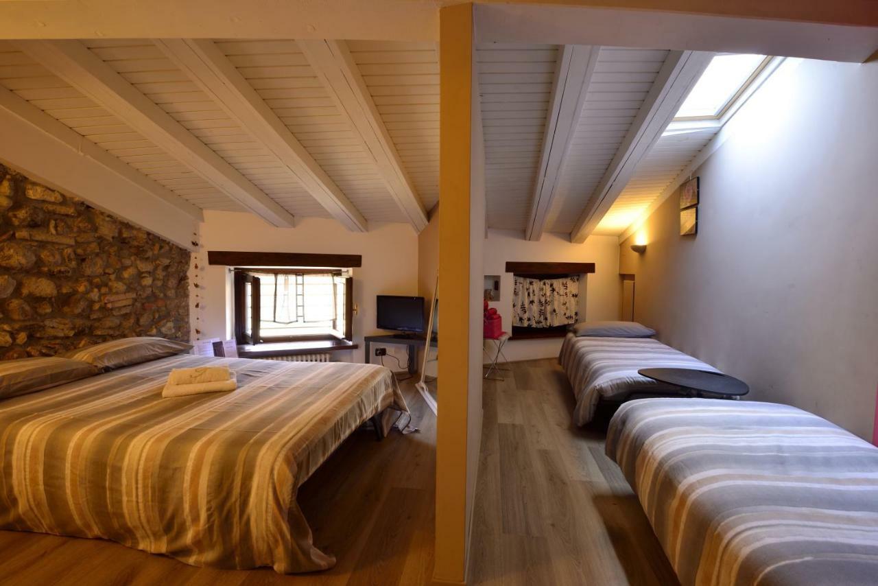 Prigioni House Bed & Breakfast Peschiera del Garda Eksteriør bilde